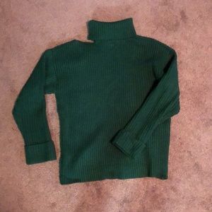 Forest green turtle neck with slit on the shoulder